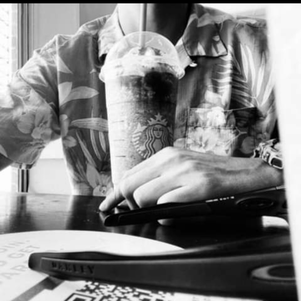 Meet your Posher, Elmert